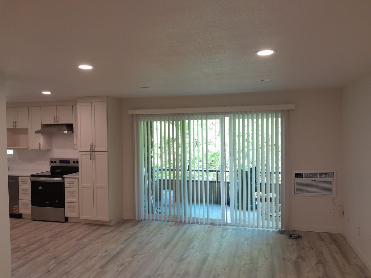 Modern Kitchen Remodel photo 2